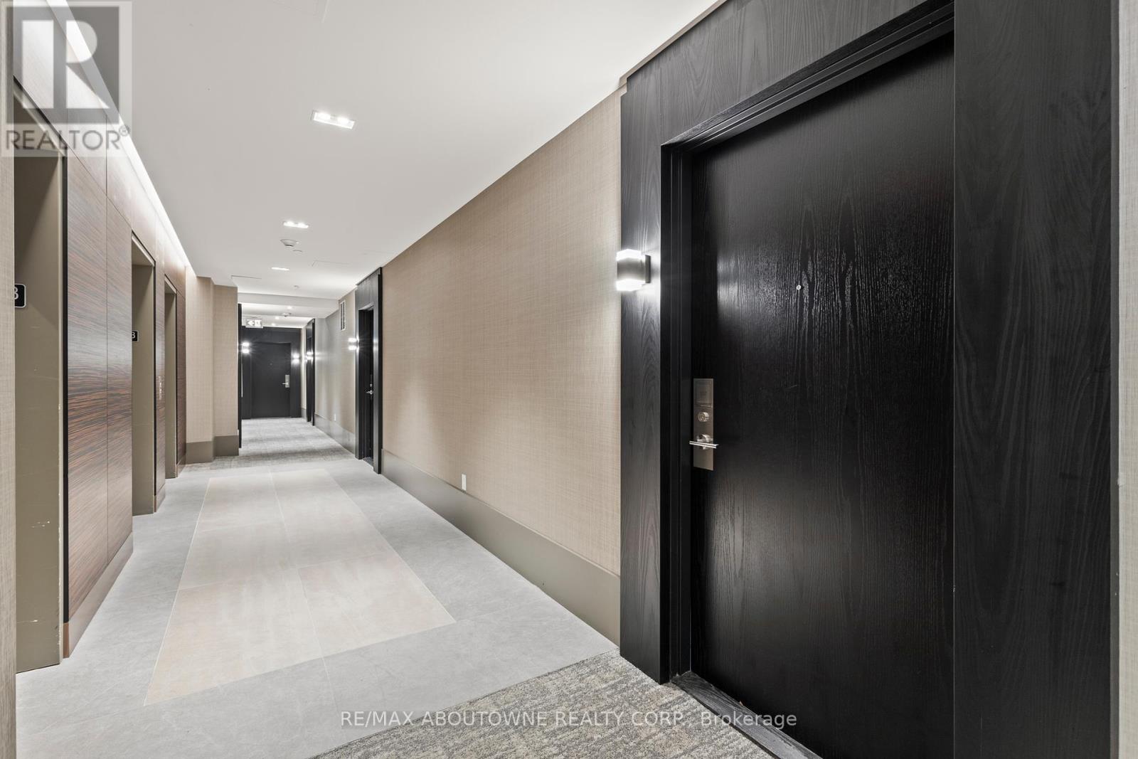 Photo 6 of 307 2007 James Street, Burlington ON