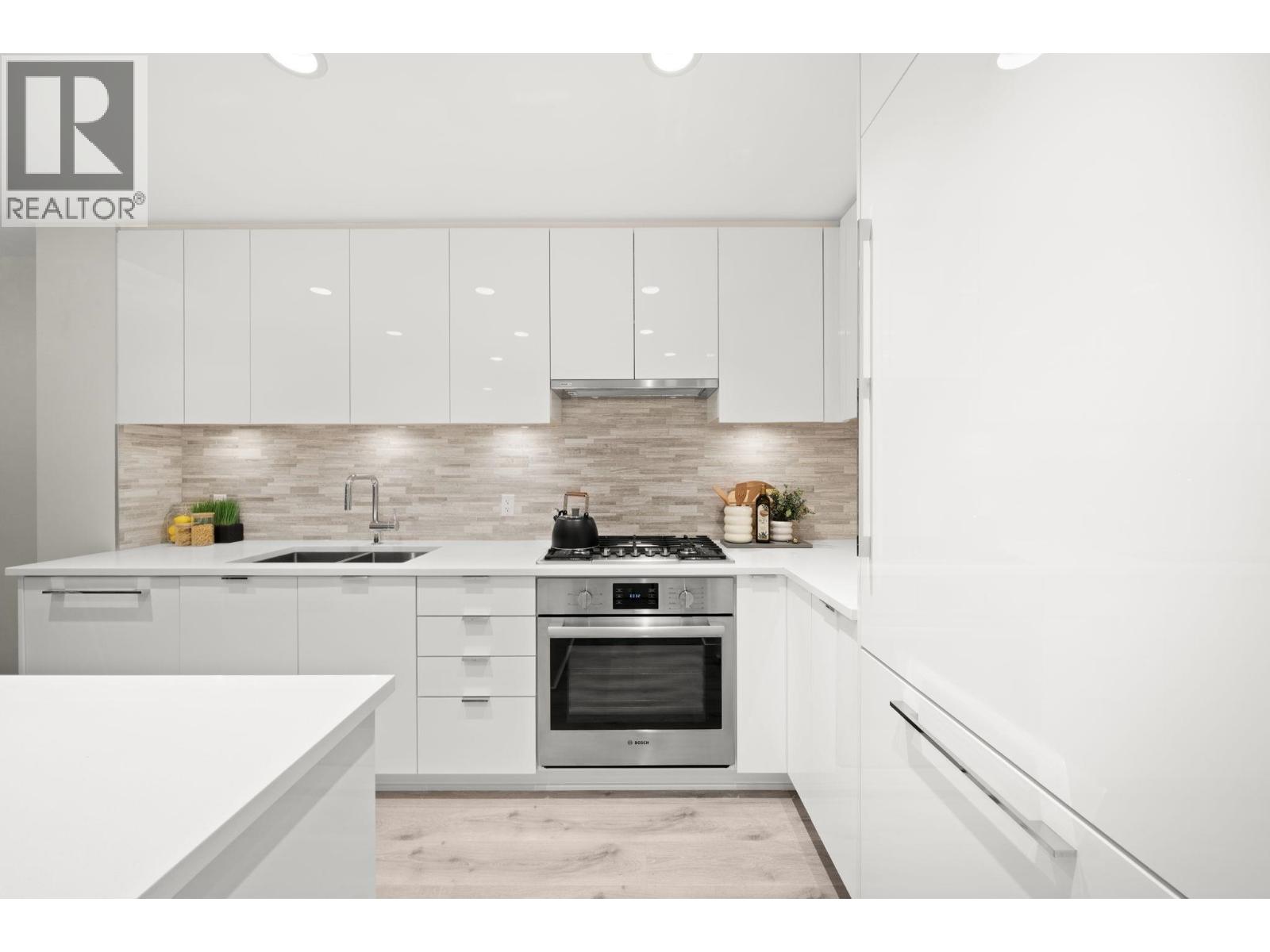 Photo 9 of 206 9213 Odlin Road, Richmond BC