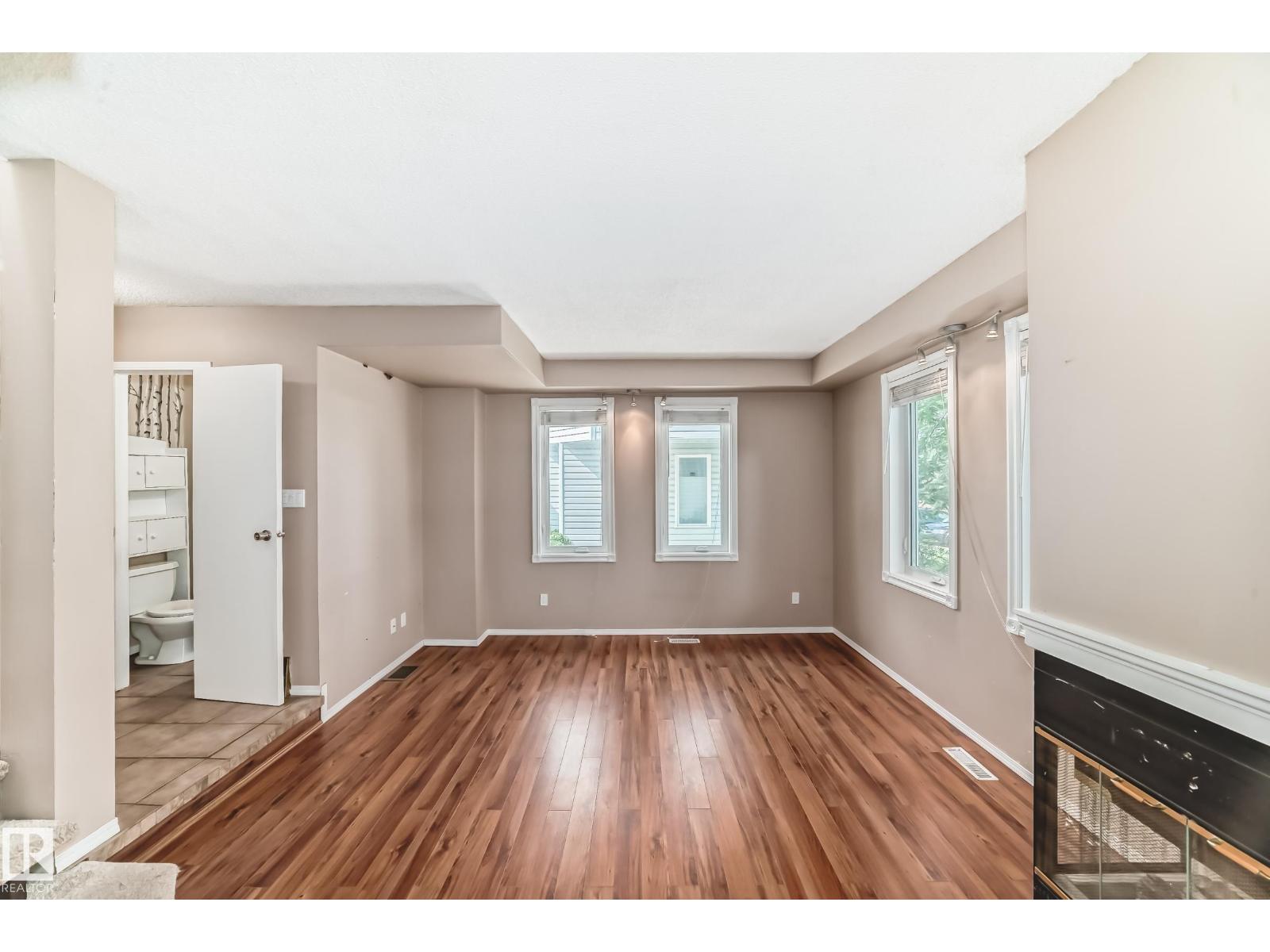 Photo 17 of 4506 20 Av Nw, Edmonton AB