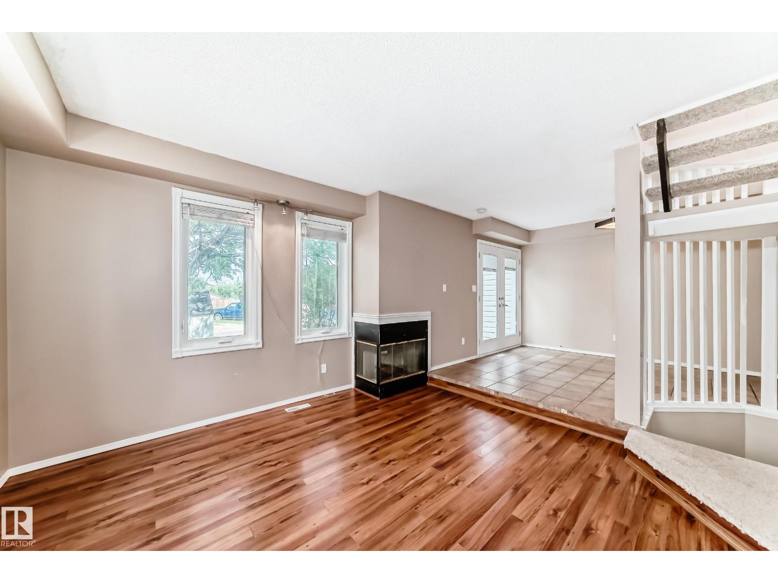 Photo 20 of 4506 20 Av Nw, Edmonton AB