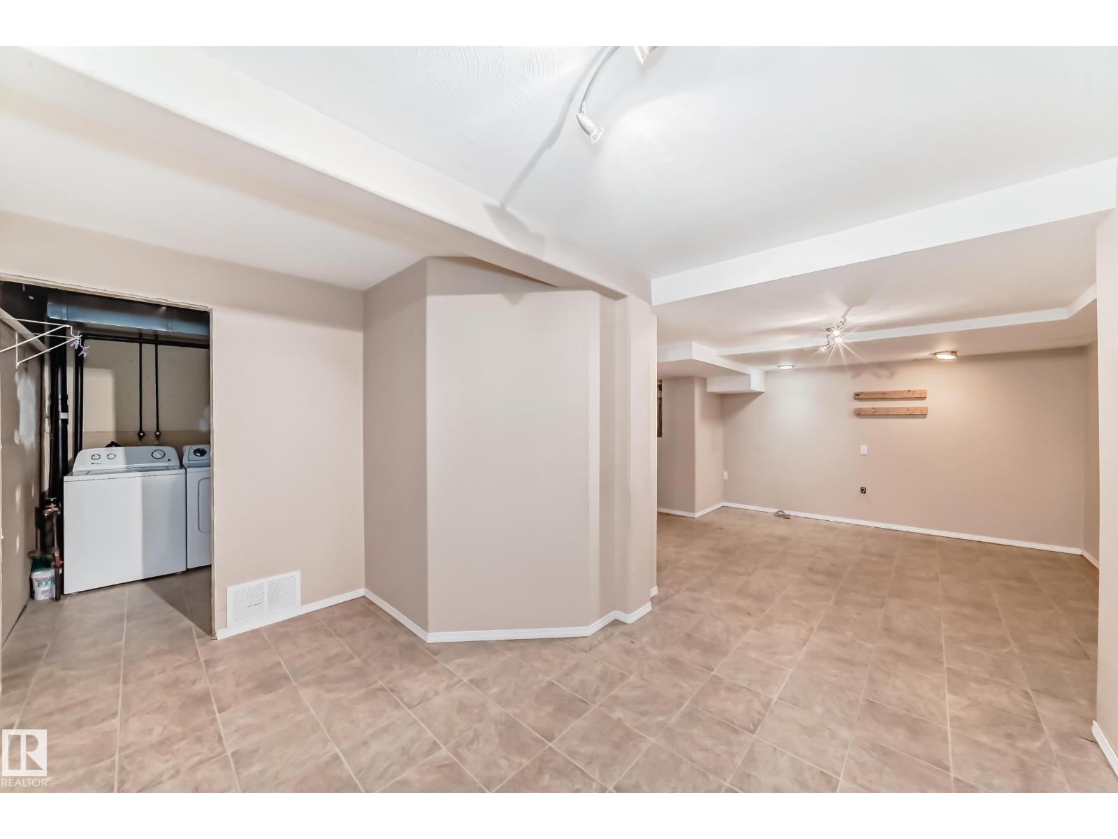 Photo 44 of 4506 20 Av Nw, Edmonton AB