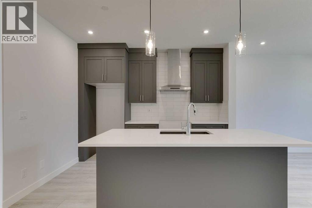 Photo 16 of 477 Hotchkiss Drive Se, Calgary AB