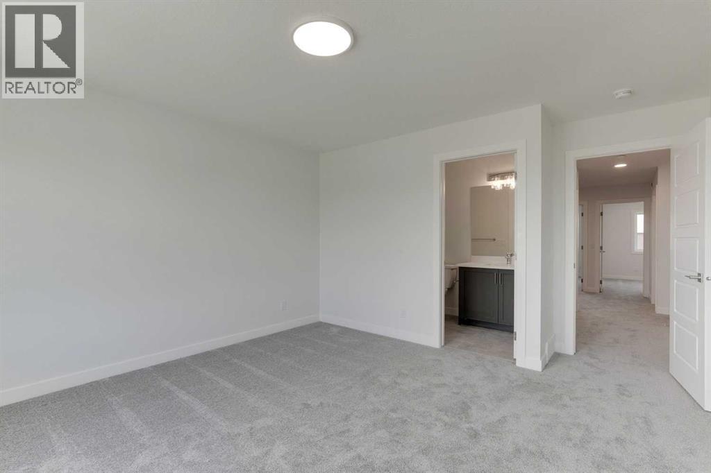 Photo 31 of 477 Hotchkiss Drive Se, Calgary AB