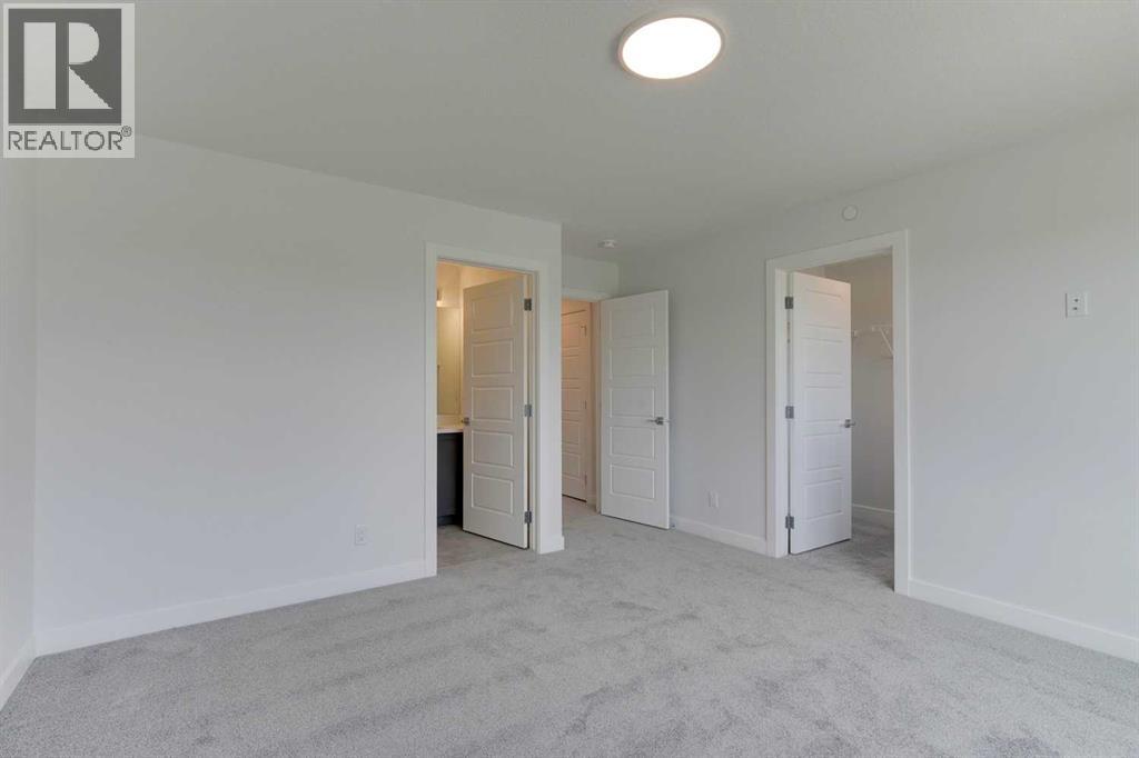 Photo 21 of 477 Hotchkiss Drive Se, Calgary AB