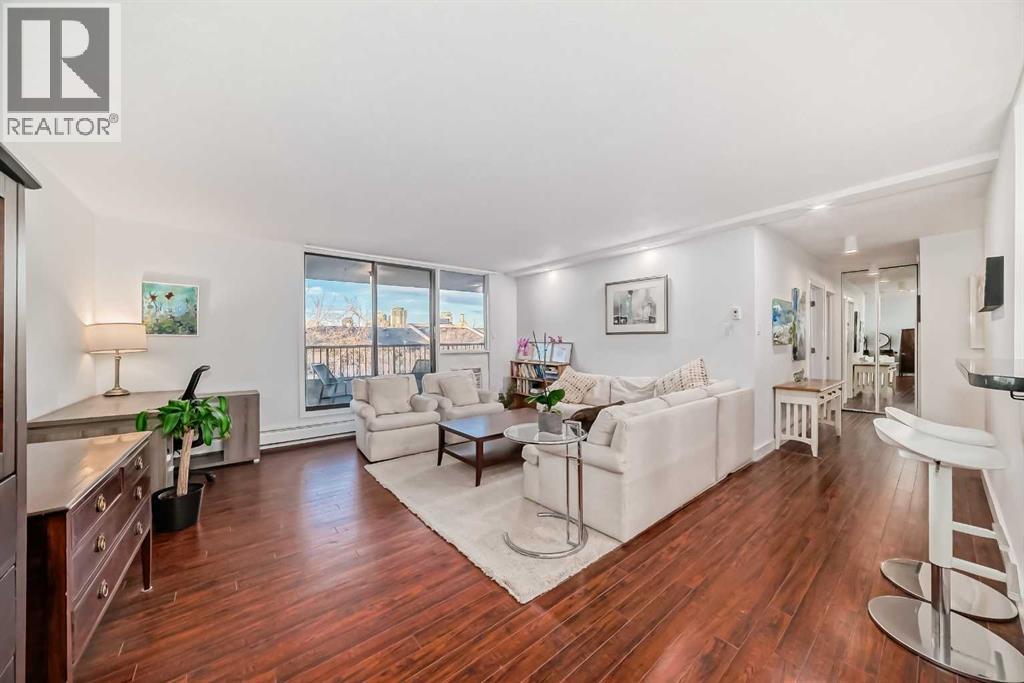 Single Family House for Sale in B   Avenue SW Mission Calgary 
