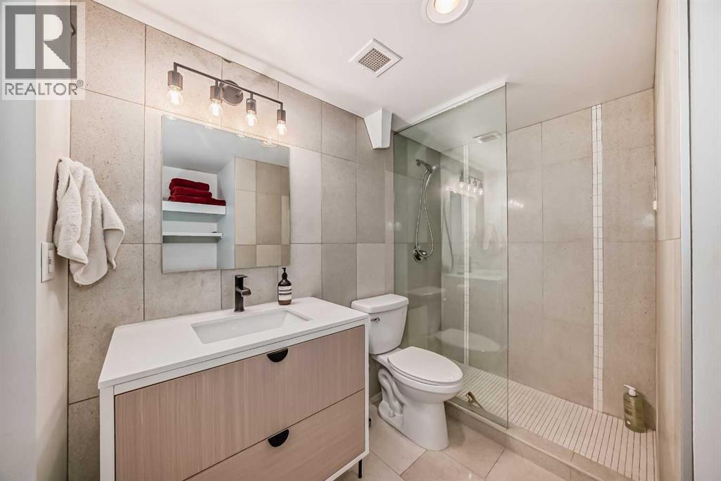 Single Family House for Sale in B   Avenue SW Mission Calgary 