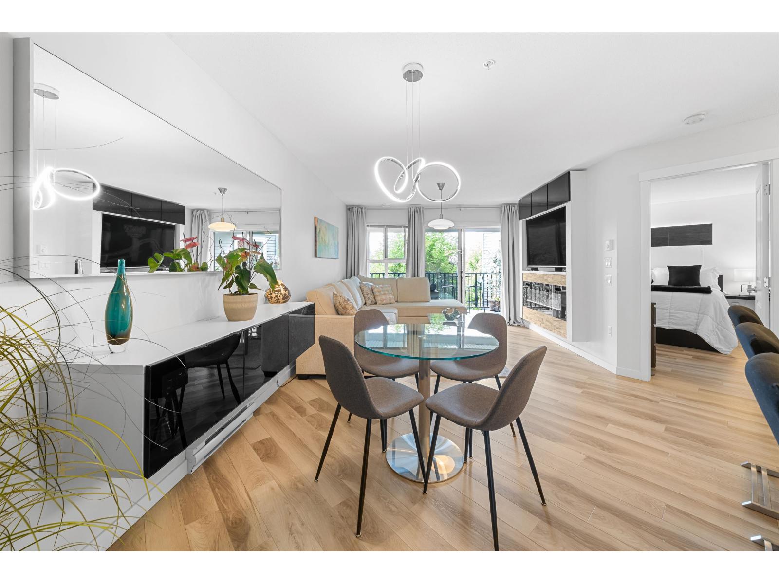 Photo 12 of 314 3323 151 Street, Surrey BC