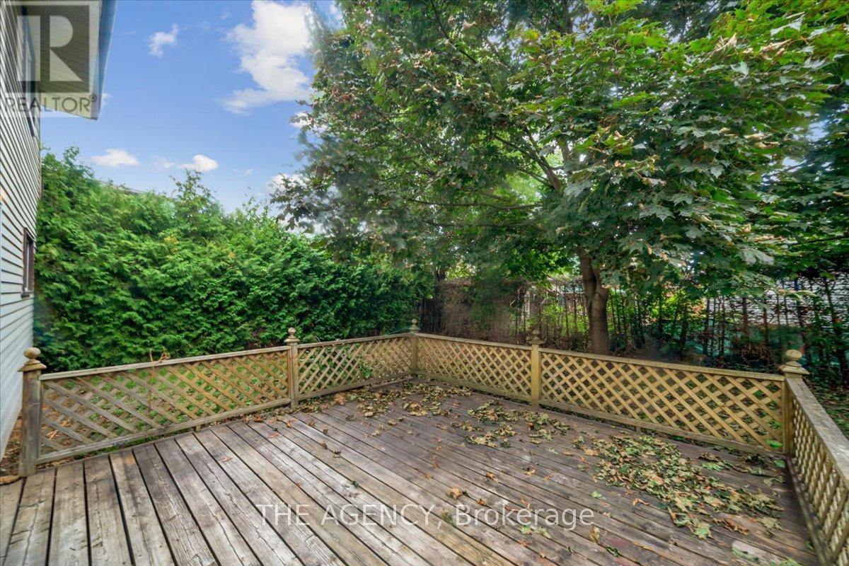Photo 23 of 187 Seneca Avenue, Oshawa ON