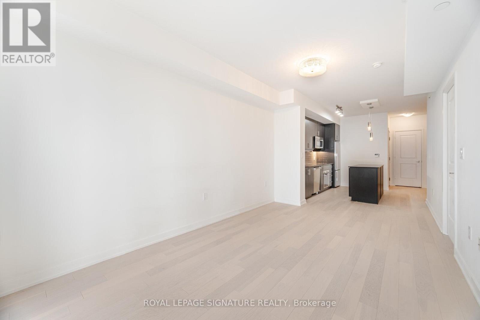 Photo 15 of 1501 1 The Esplanade Drive, Toronto ON