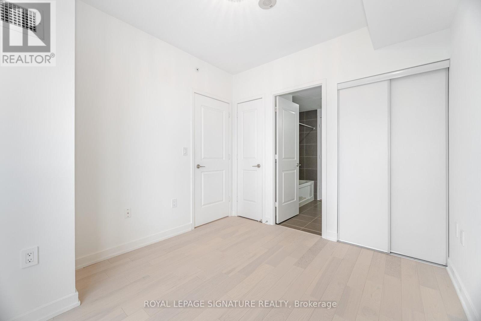 Photo 19 of 1501 1 The Esplanade Drive, Toronto ON