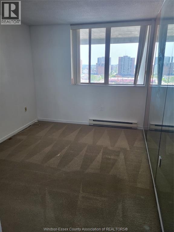 Photo 8 of 380 Pelissier Unit 1302, Windsor ON