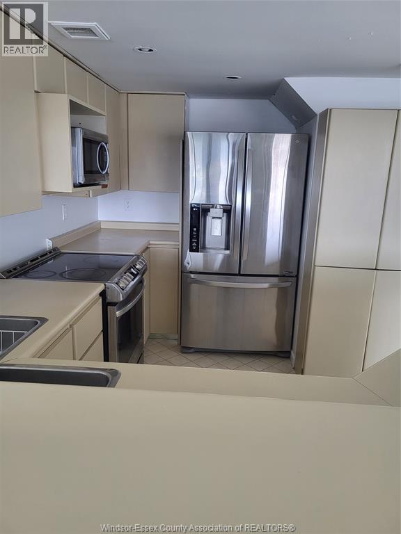 Photo 29 of 380 Pelissier Unit 1302, Windsor ON
