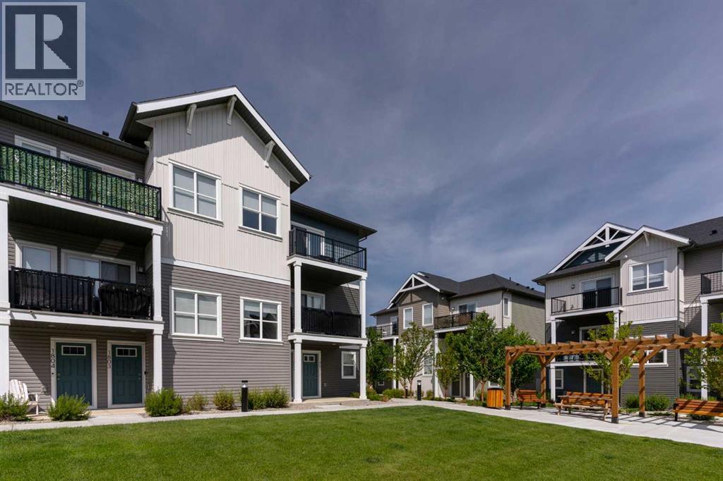 Photo 3 of 602 24 Rivercrest Drive, Cochrane AB