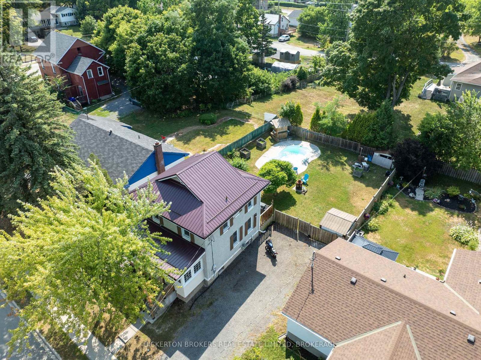 Photo 39 of 40 Elm Street, Gananoque ON