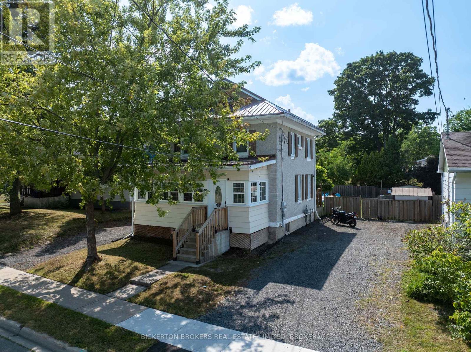 Photo 36 of 40 Elm Street, Gananoque ON