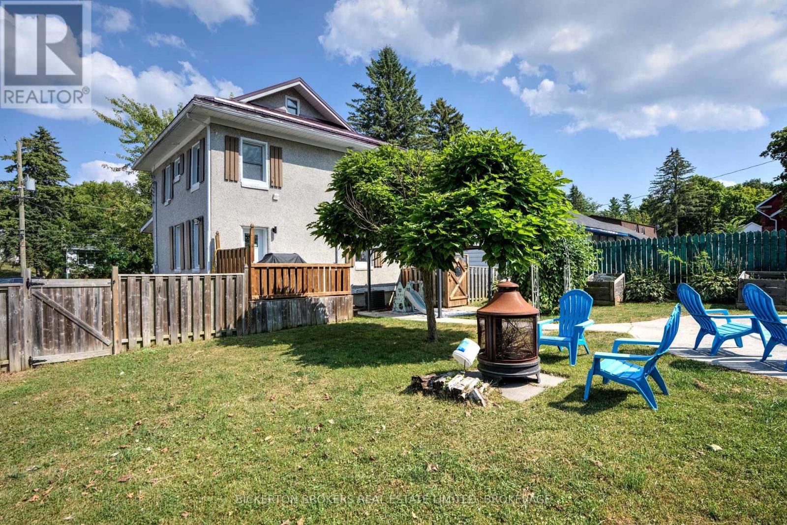 Photo 37 of 40 Elm Street, Gananoque ON