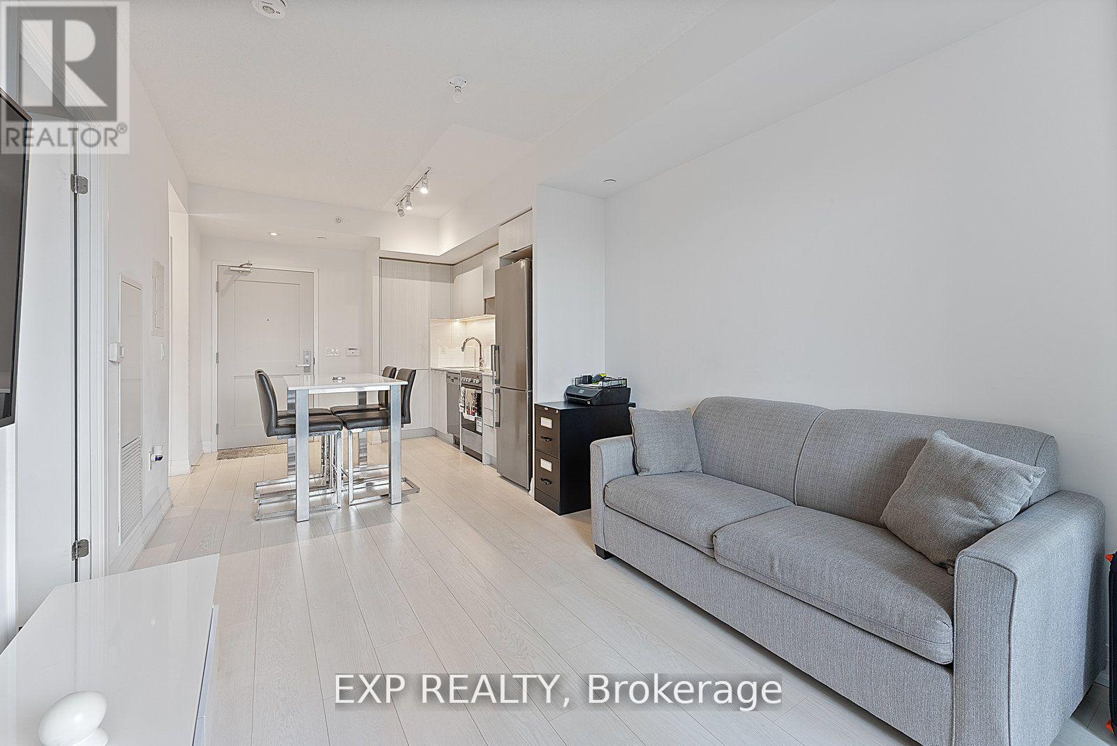 Photo 12 of 630 26 Gibbs Road, Toronto ON