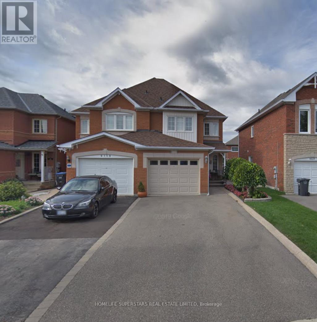 Photo 10 of 6119 Clover Ridge Crescent, Mississauga ON