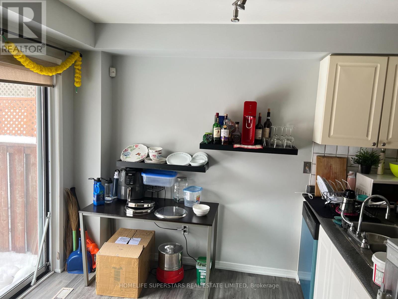 Photo 6 of 6119 Clover Ridge Crescent, Mississauga ON