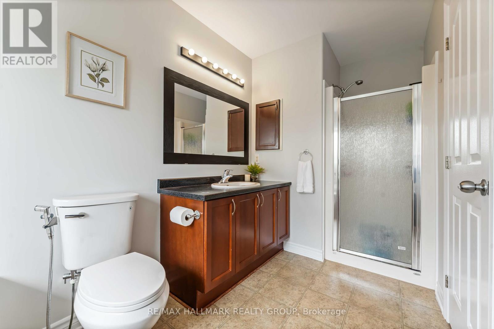 Photo 22 of 656 Everlasting Crescent, Ottawa ON