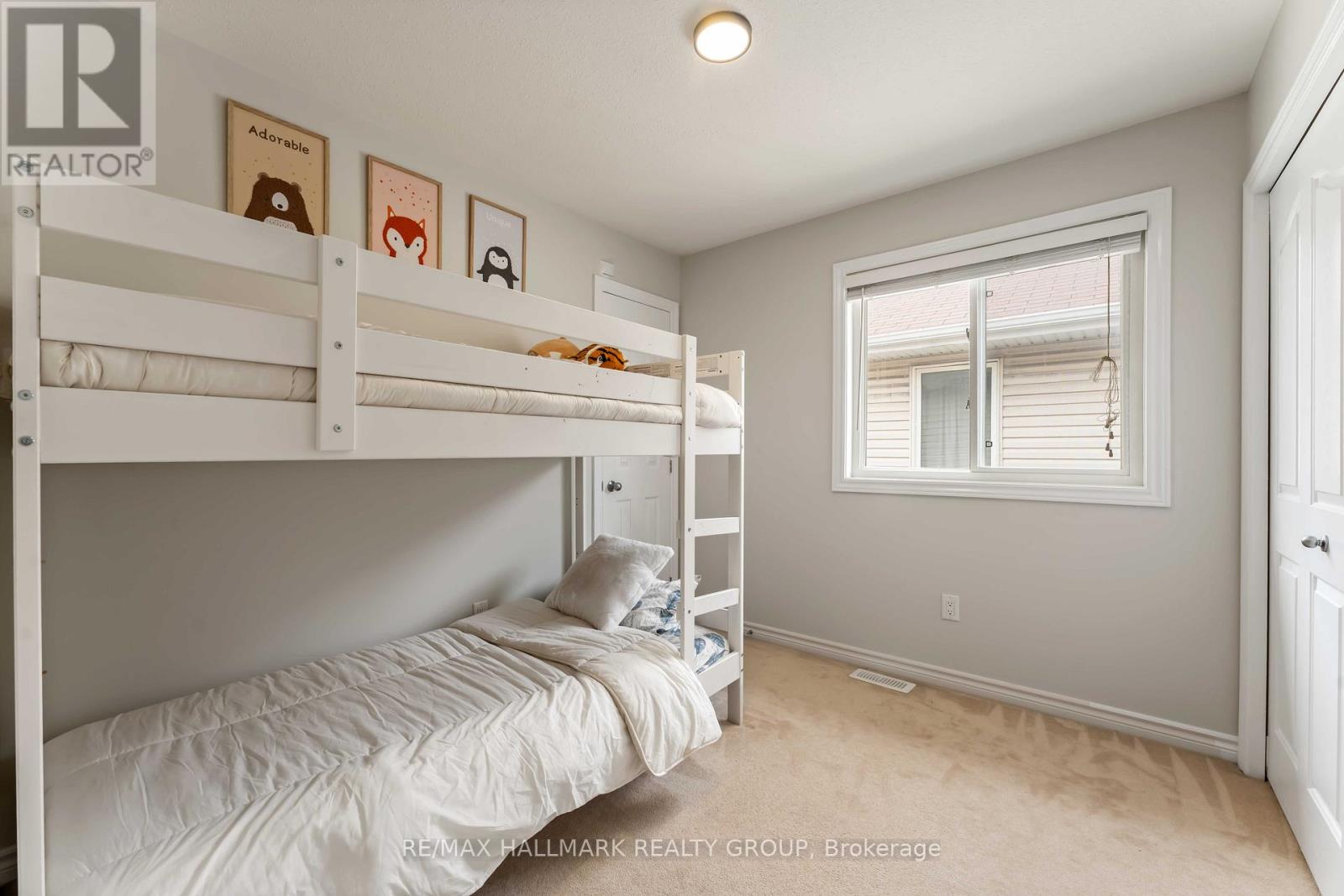 Photo 23 of 656 Everlasting Crescent, Ottawa ON