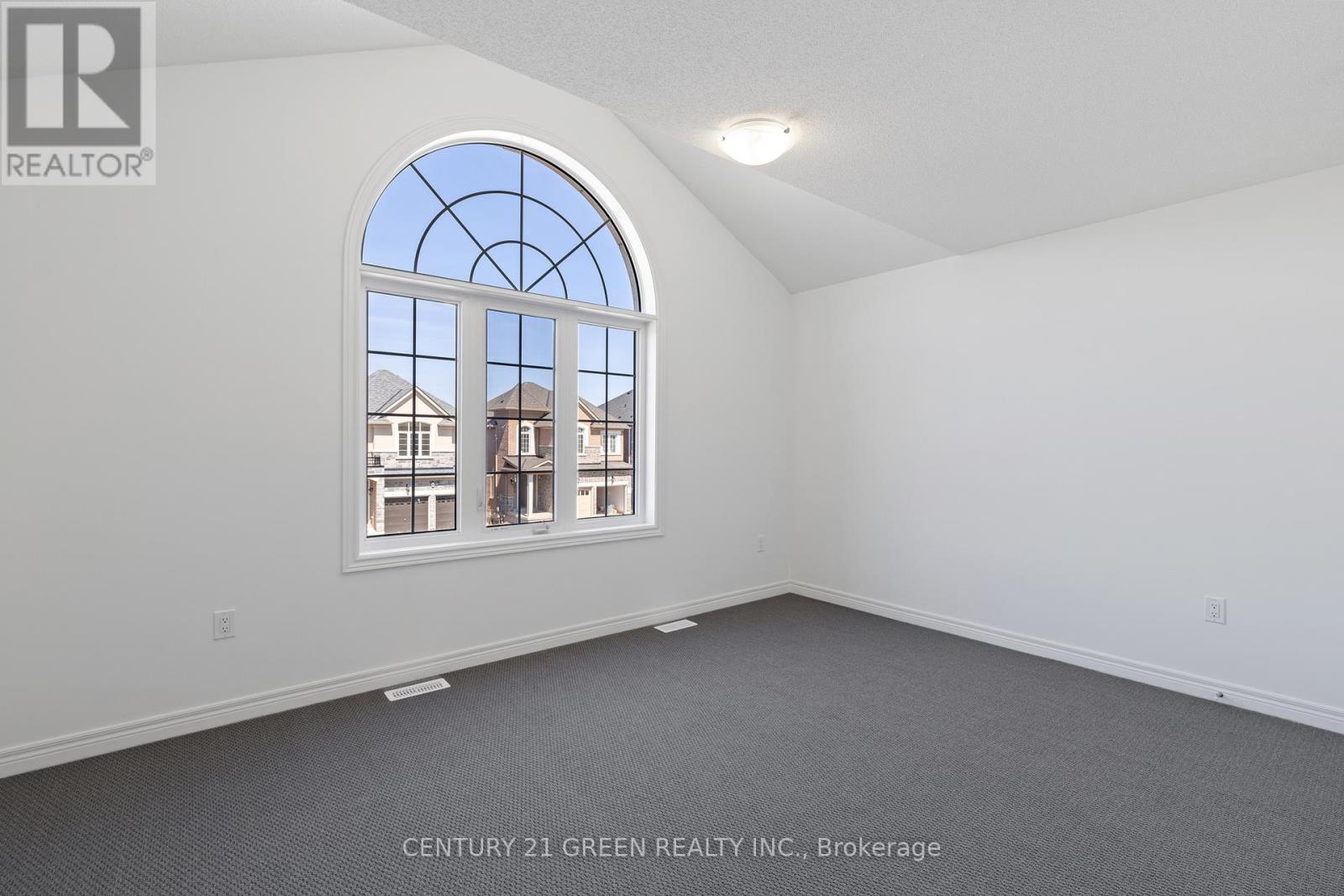 Photo 5 of Main 8 Shawbridge Court, Hamilton ON