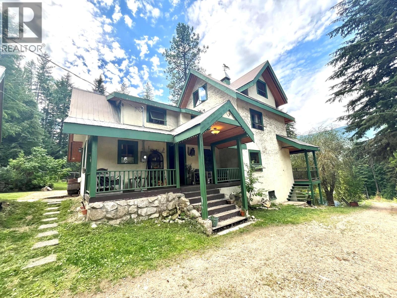Photo 15 of 7138 Graham Road, Winlaw BC