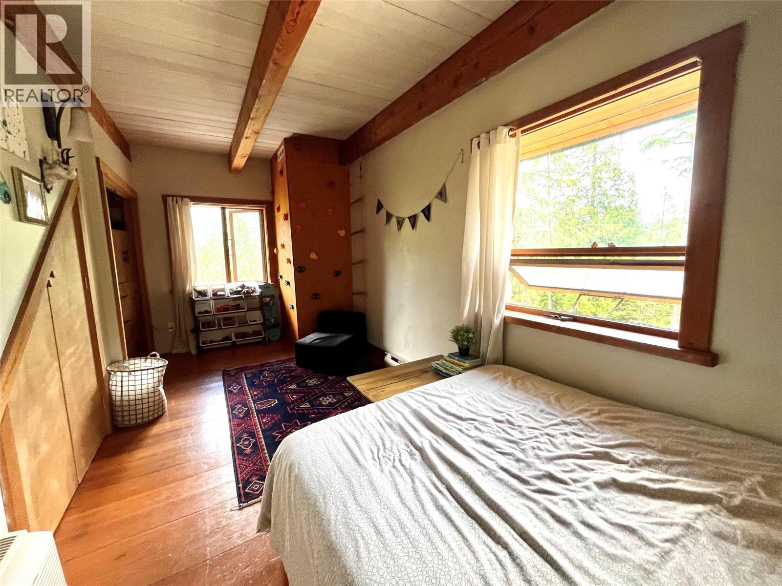 Photo 9 of 7138 Graham Road, Winlaw BC