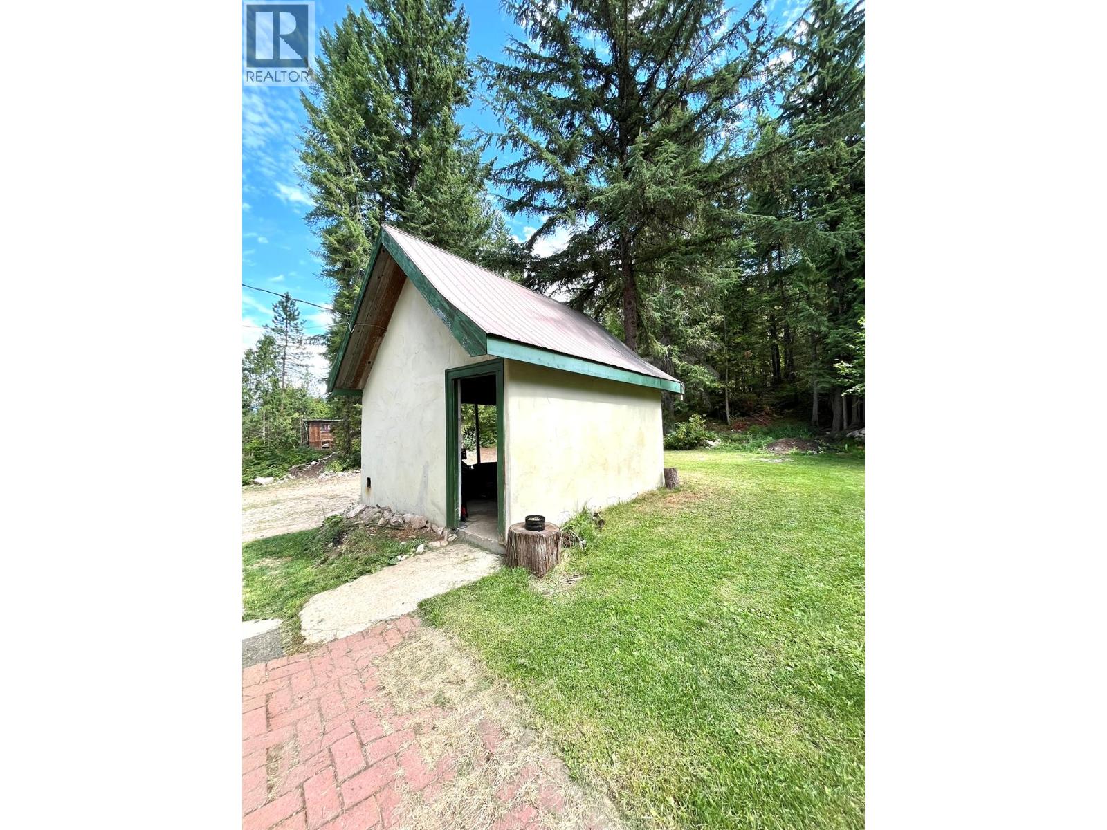 Photo 64 of 7138 Graham Road, Winlaw BC