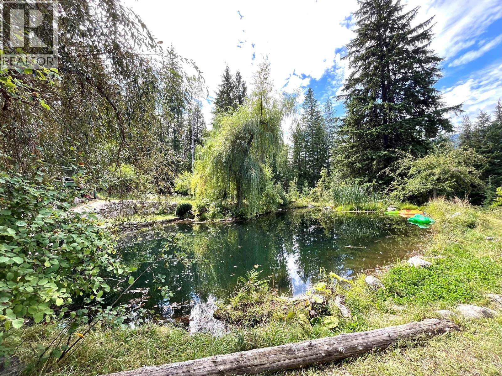 Photo 7 of 7138 Graham Road, Winlaw BC