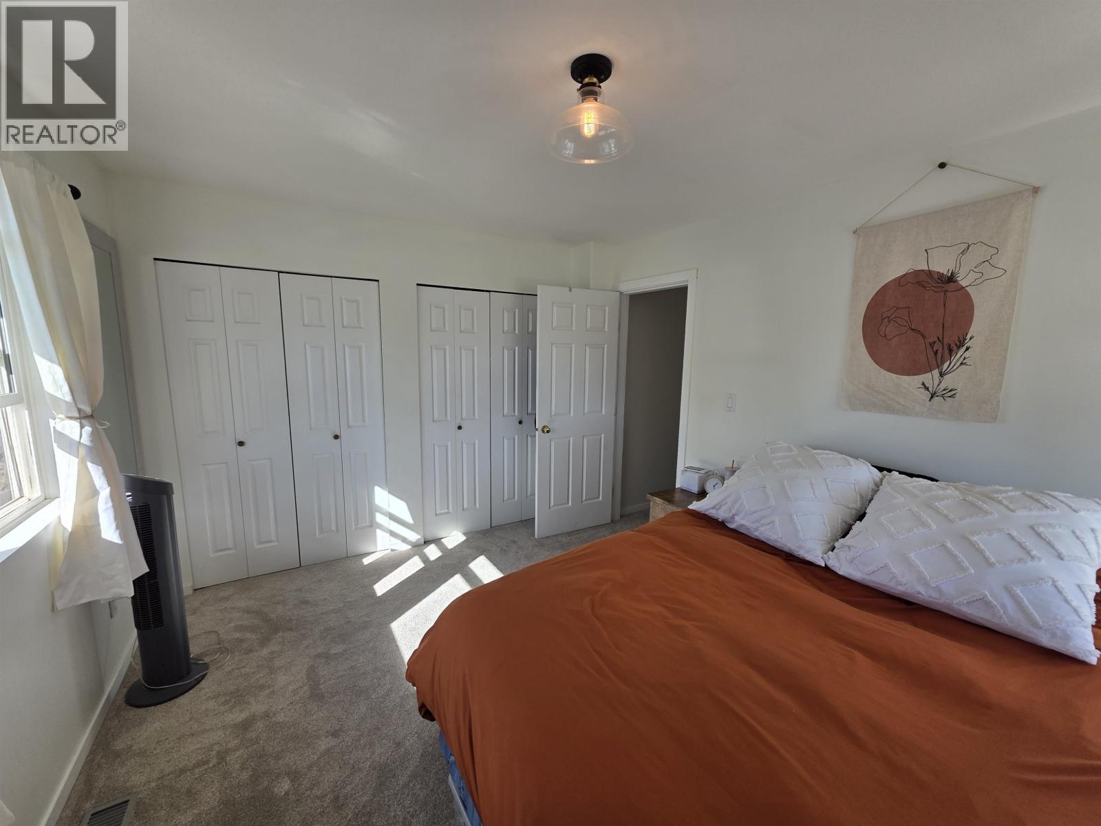 101 4822 LAZELLE AVENUE, Terrace