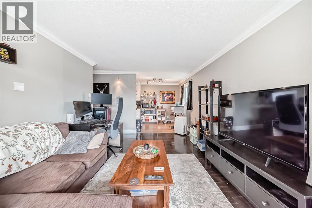 Photo 8 of 33 366 94 Avenue Se, Calgary AB