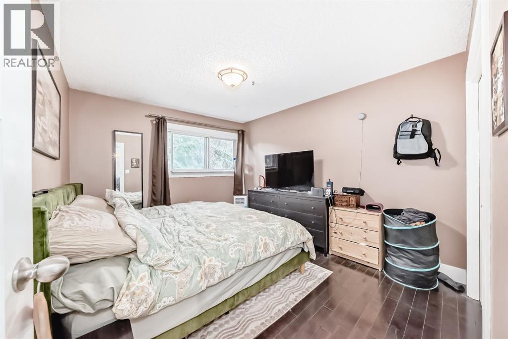 Photo 14 of 33 366 94 Avenue Se, Calgary AB