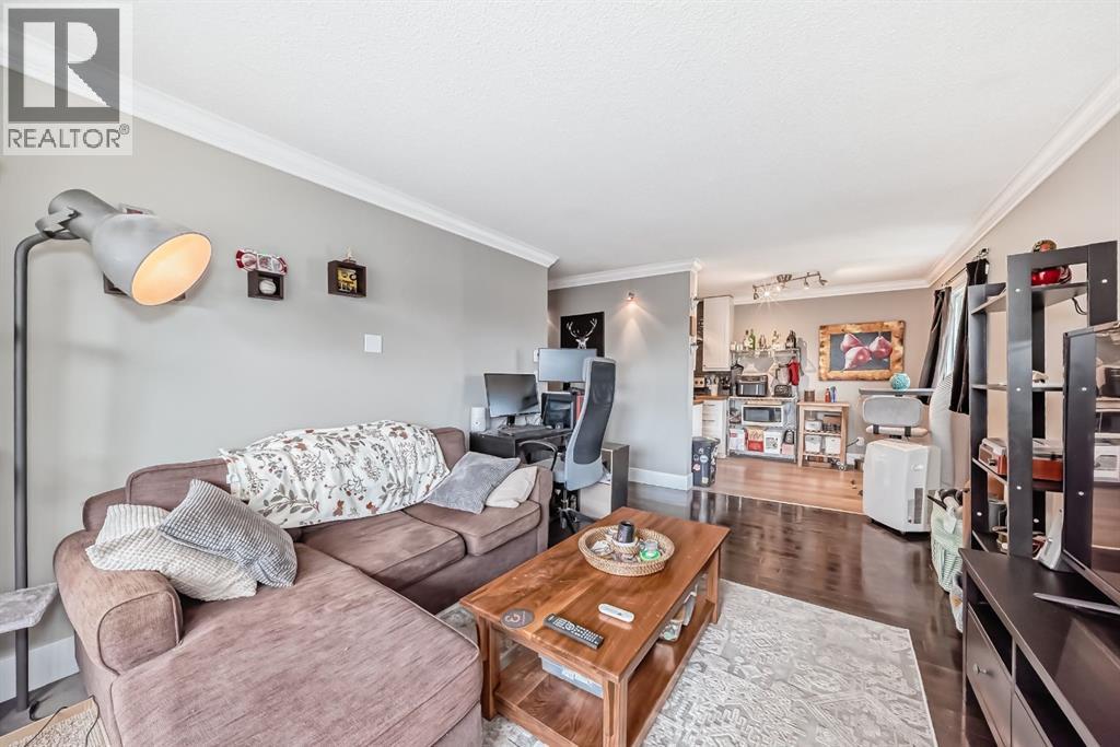 Photo 7 of 33 366 94 Avenue Se, Calgary AB