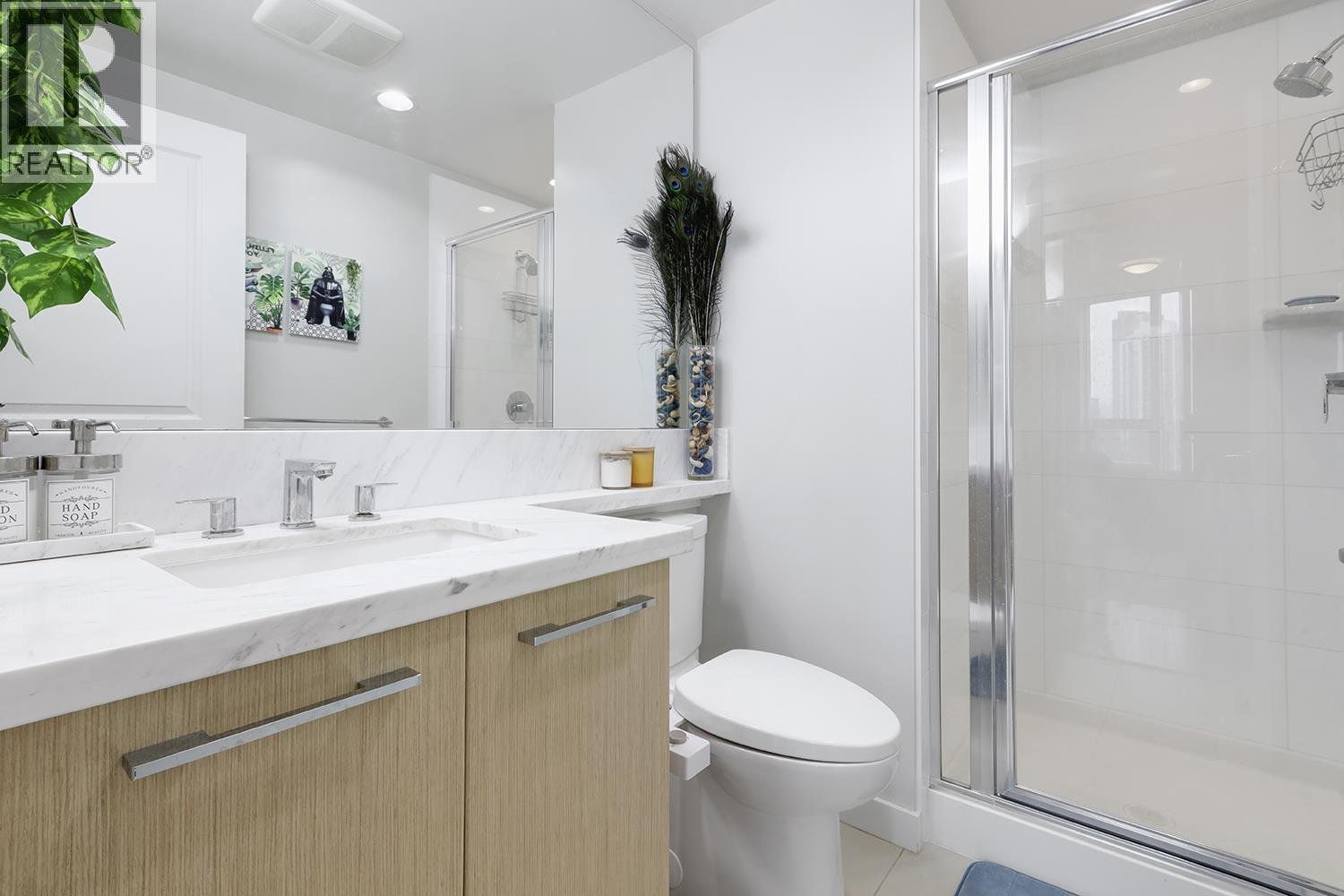 Photo 14 of 2107 3093 Windsor Gate, Coquitlam BC