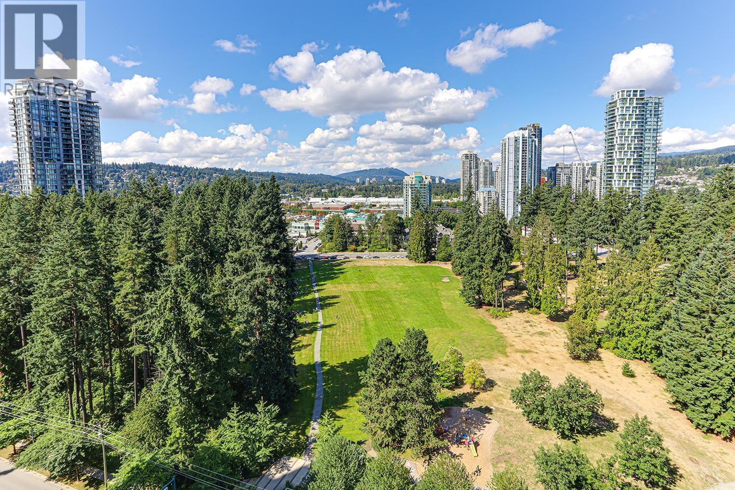 Photo 17 of 2107 3093 Windsor Gate, Coquitlam BC
