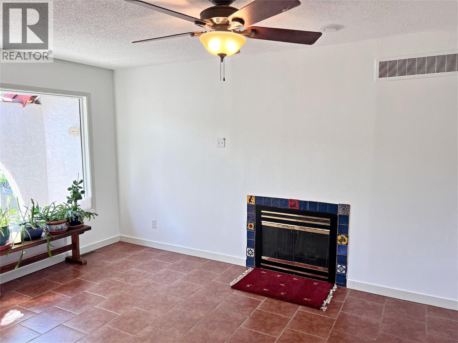  6422 Mack Road, Peachland