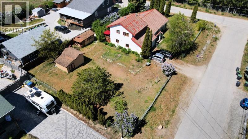  6422 Mack Road, Peachland
