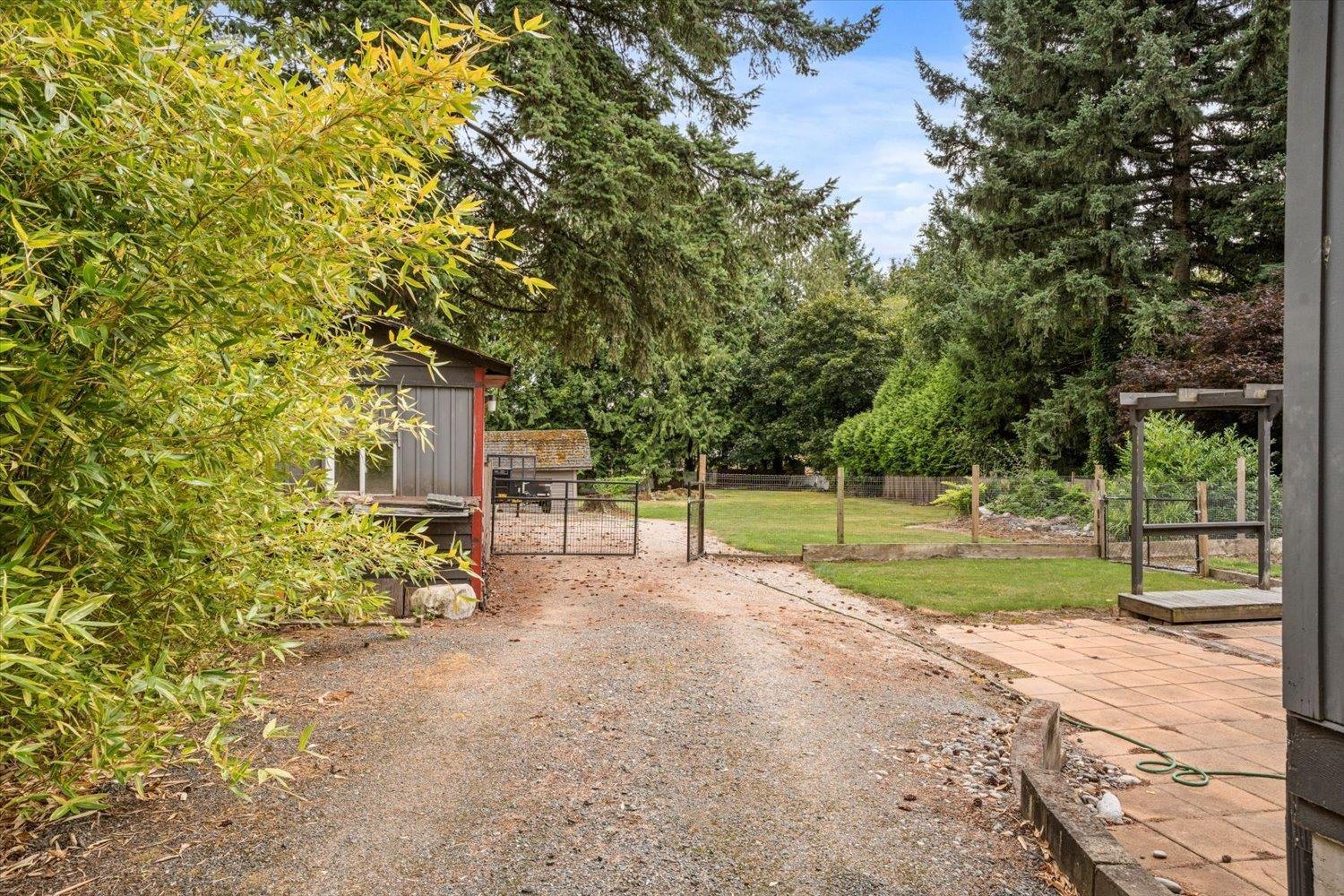 Photo 22 of 29554 Duncan Avenue, Abbotsford BC