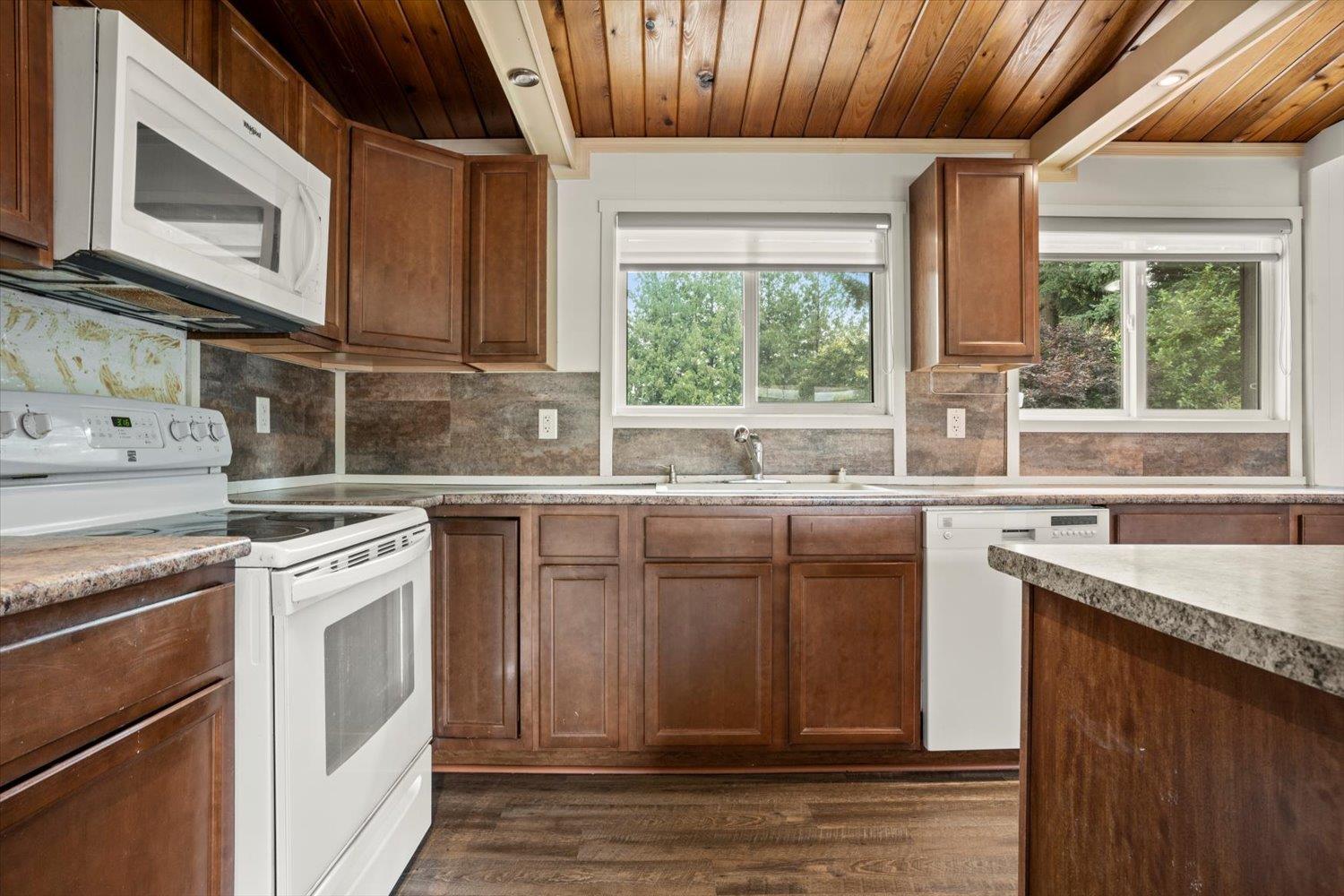 Photo 13 of 29554 Duncan Avenue, Abbotsford BC