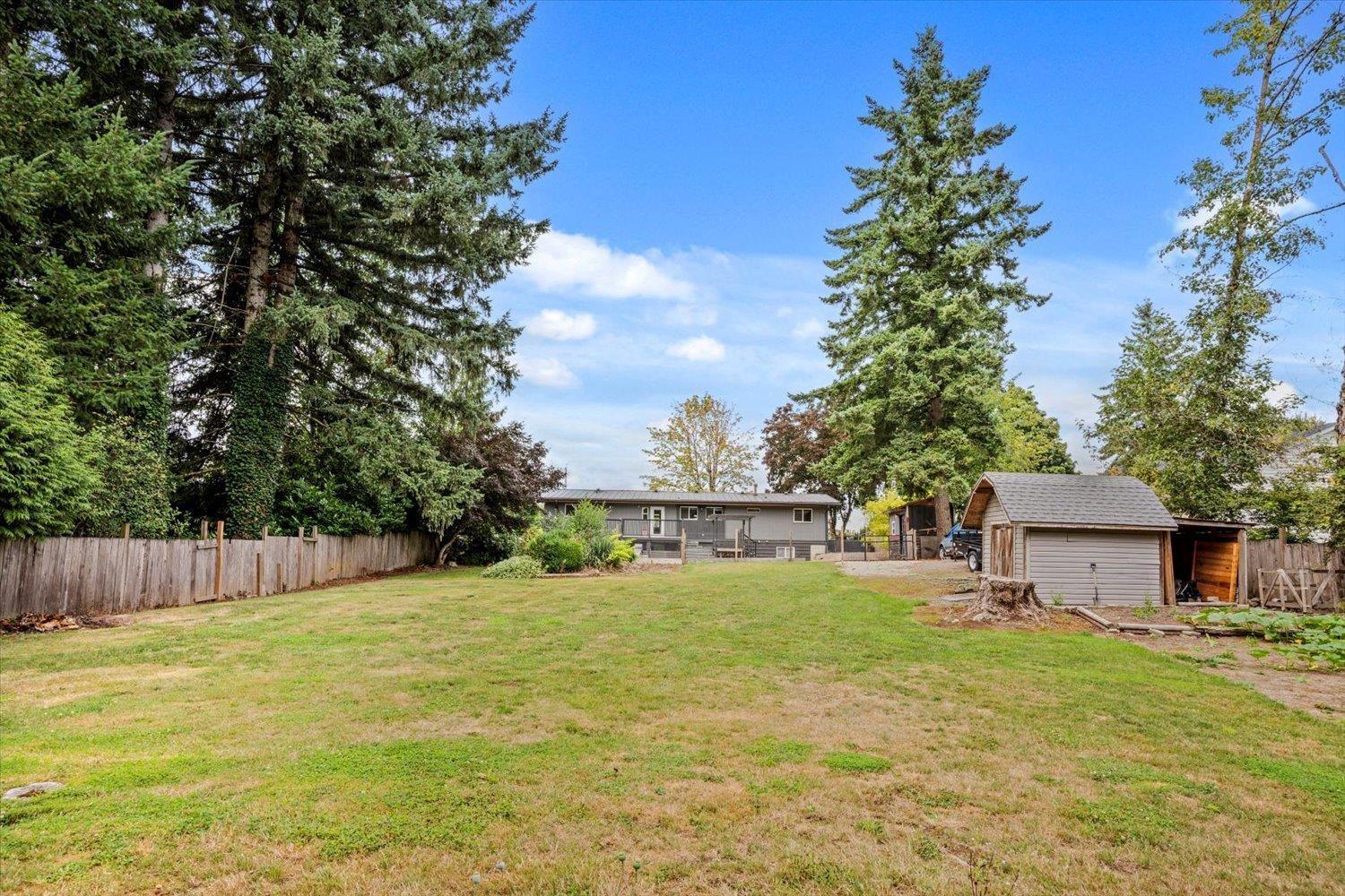 Photo 23 of 29554 Duncan Avenue, Abbotsford BC