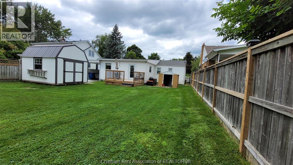 Photo 16 of 54 Dundas Street, Wallaceburg ON