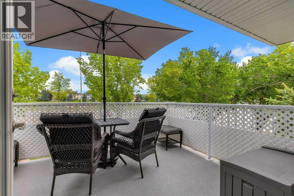 Photo 17 of 212 Valley Ridge Heights Nw, Calgary AB