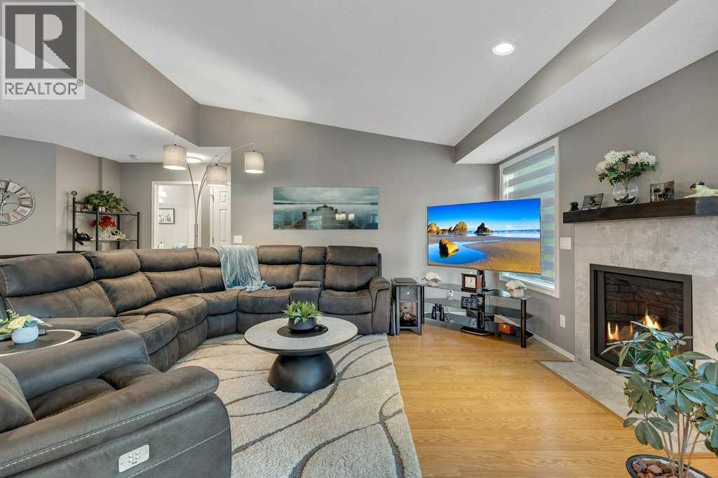 Photo 18 of 212 Valley Ridge Heights Nw, Calgary AB