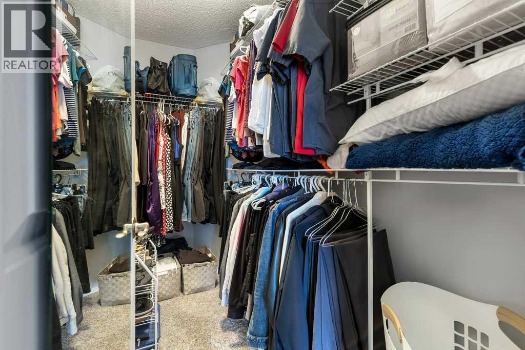 Photo 36 of 212 Valley Ridge Heights Nw, Calgary AB