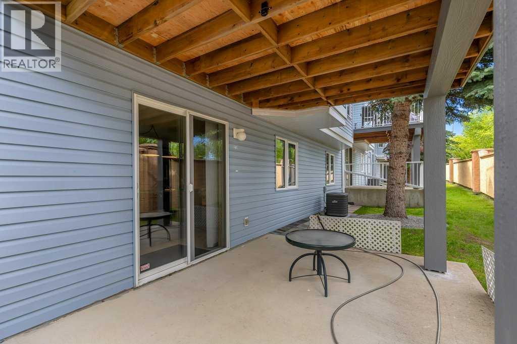 Photo 21 of 212 Valley Ridge Heights Nw, Calgary AB