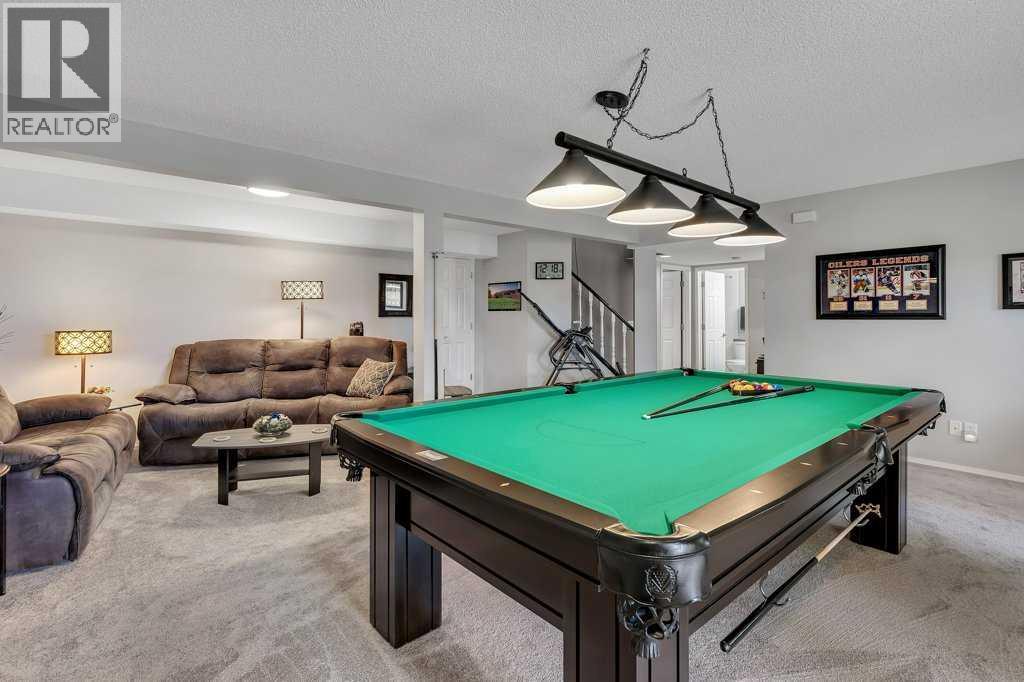 Photo 8 of 212 Valley Ridge Heights Nw, Calgary AB