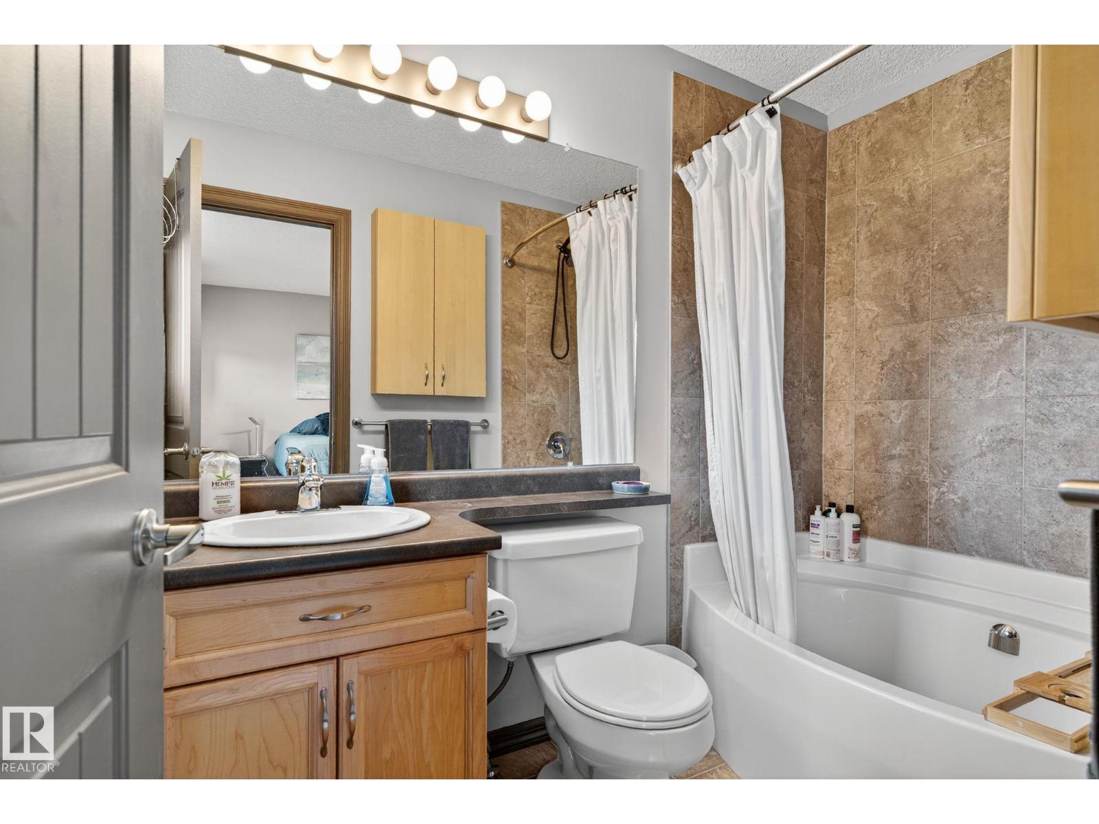 Photo 8 of 101 Keystone Ln, Leduc AB