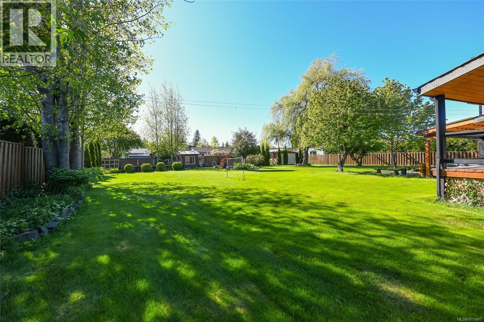 Photo 2 of 342 Anne Rd, Campbell River BC