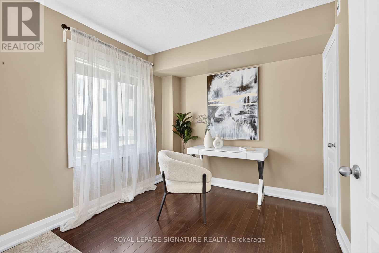 Photo 23 of 411 12 Sudbury Street, Toronto ON